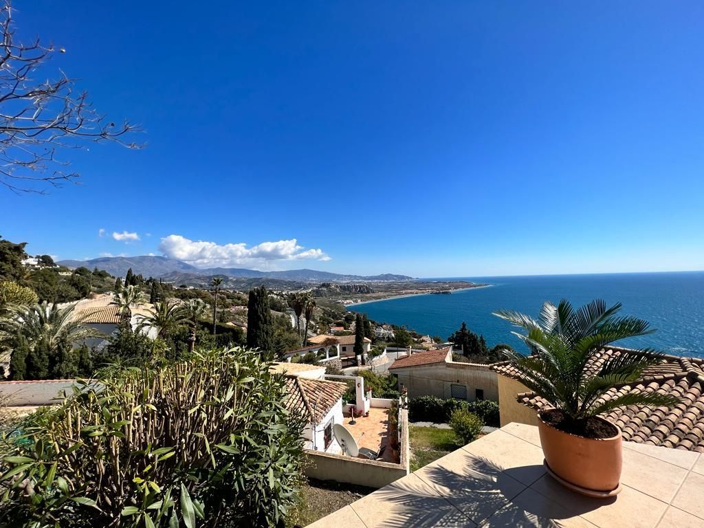 Villa in Salobreña, for sale